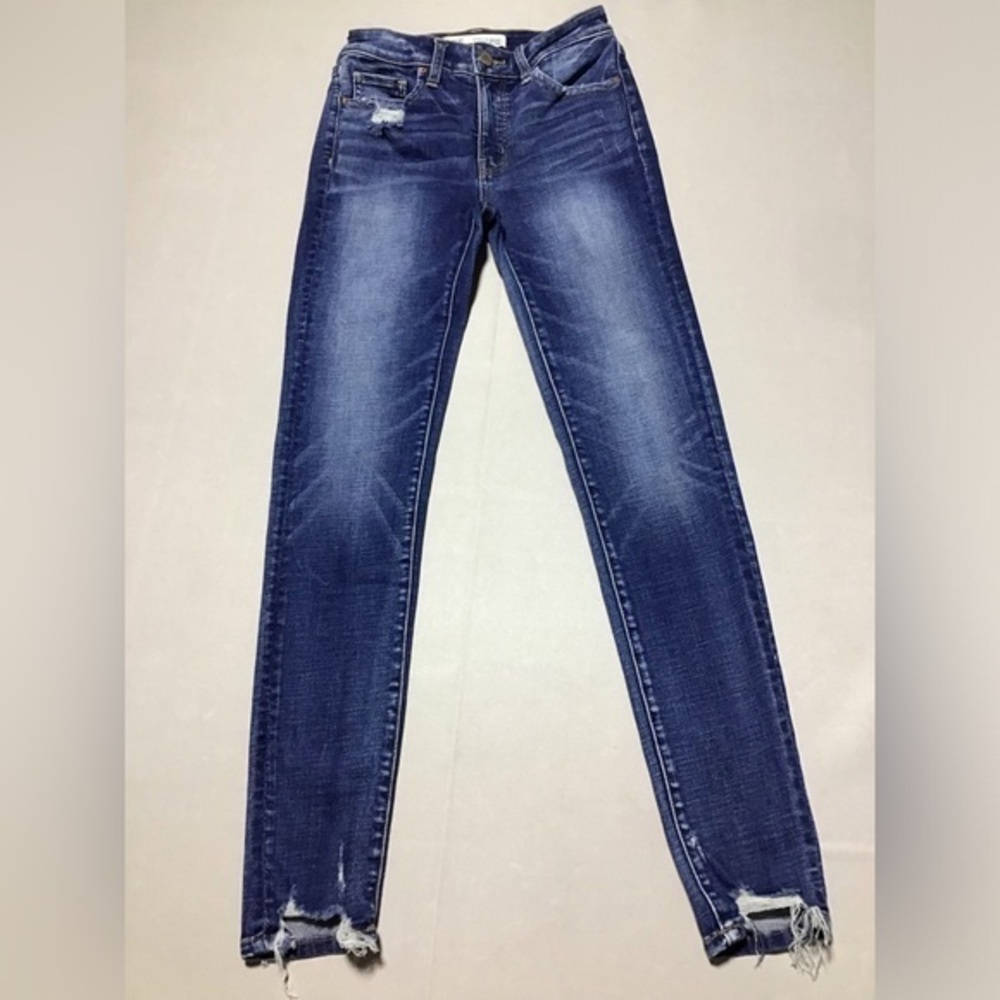 BKE Stella High Rise Slim Fit Ankle Skinny Distressed Jeans